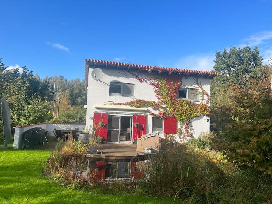 Luxurioeses Ferienhaus Am Ems Jade Kanal Занде Экстерьер фото